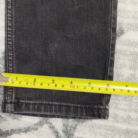 Levi’s 524 Women’s Superlow Skinny Jeans Size 25 Black Denim - Picture 8 of 8